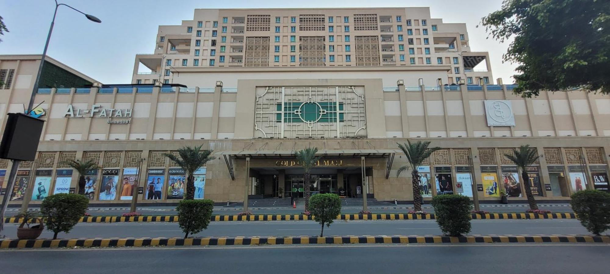 Goldcrest Luxury Apartments Lahore Ngoại thất bức ảnh