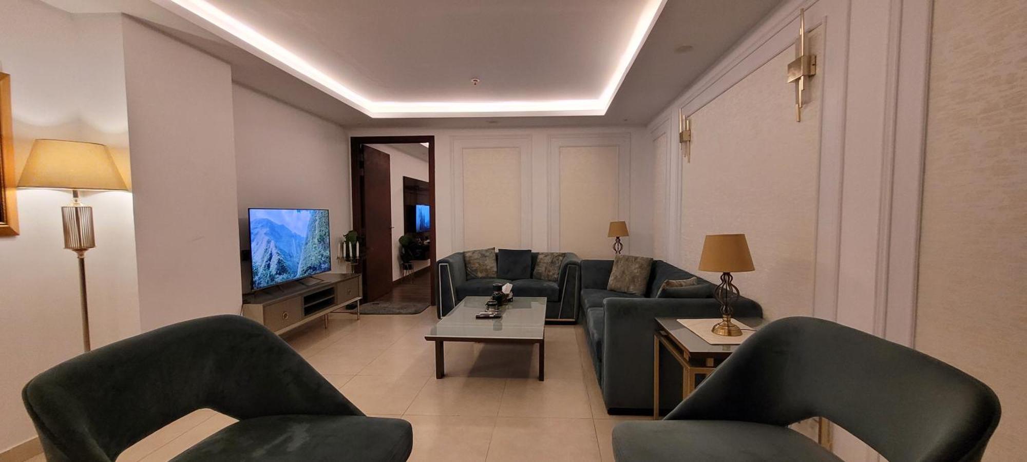 Goldcrest Luxury Apartments Lahore Ngoại thất bức ảnh
