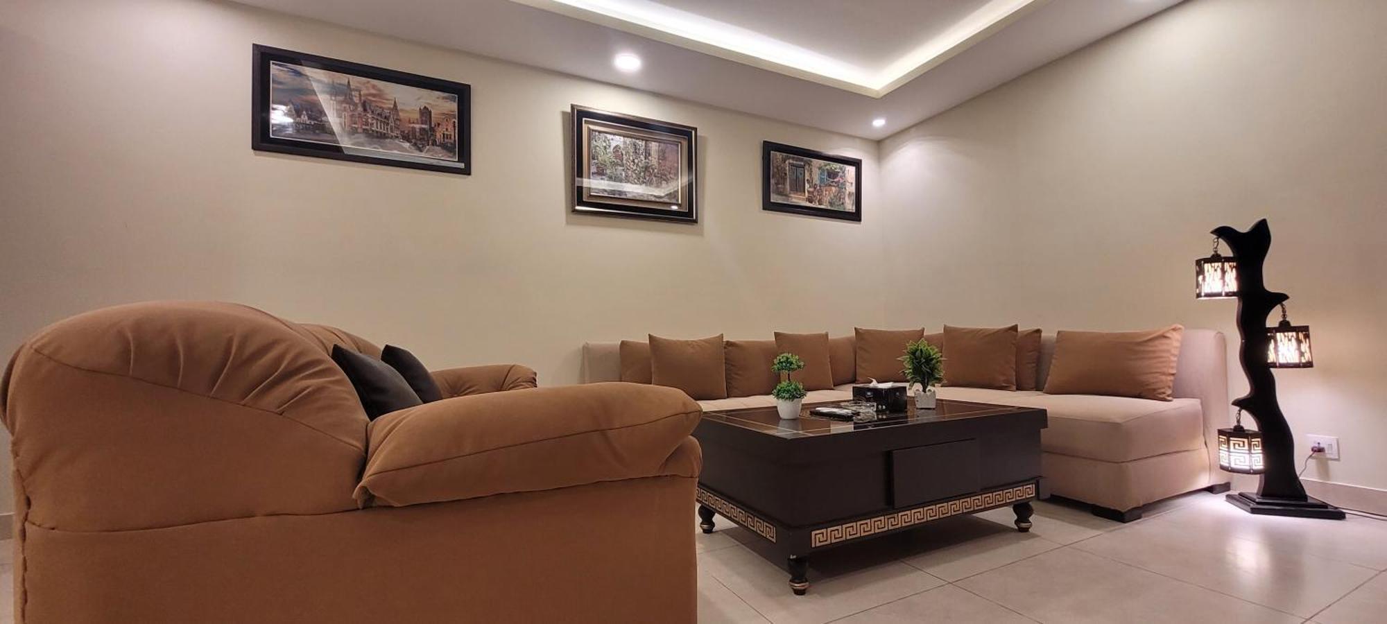 Goldcrest Luxury Apartments Lahore Ngoại thất bức ảnh